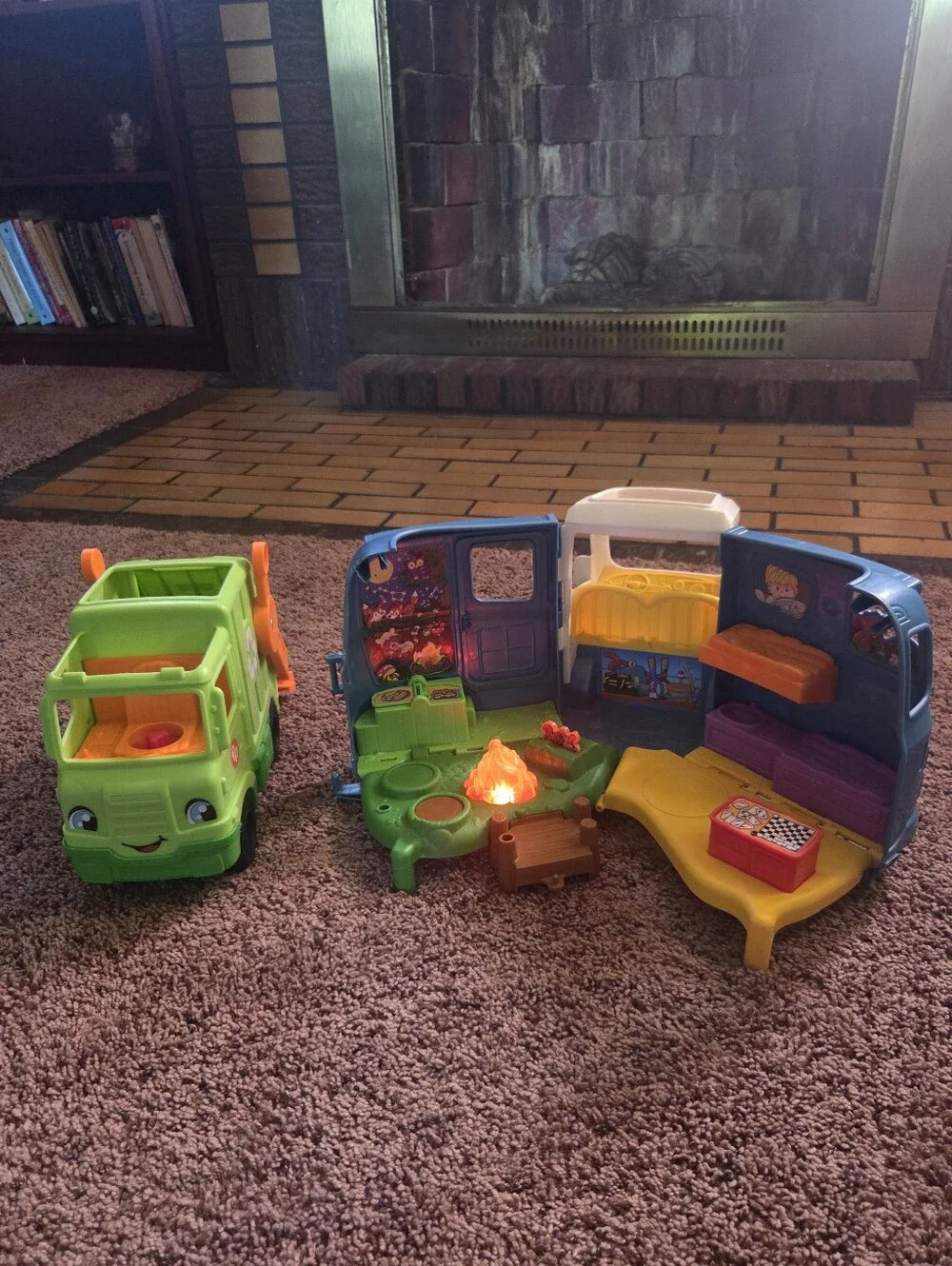 Little People Camping Car And Recycling Car No Little People